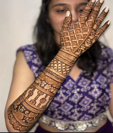 yadumehndi