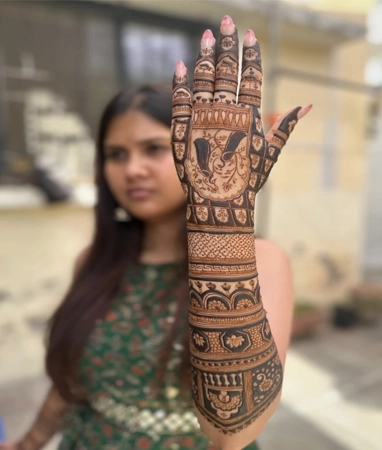 yadumehndi