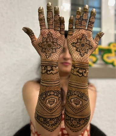 yadumehndi