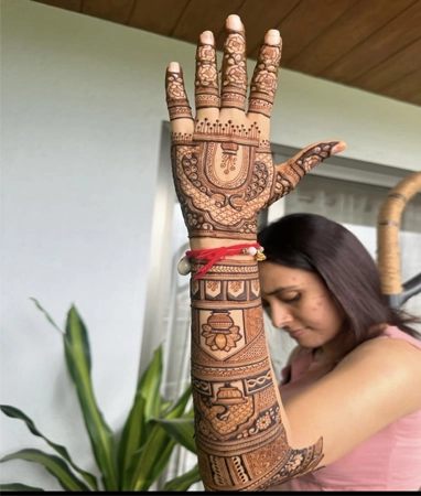 yadumehndi