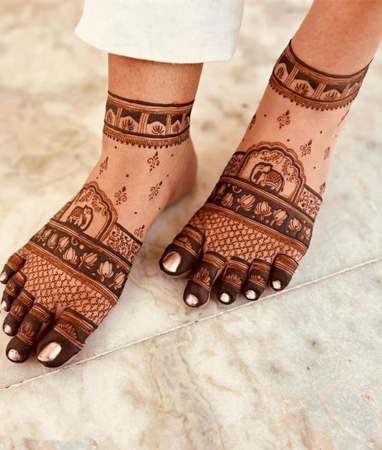 Custom Mehndi