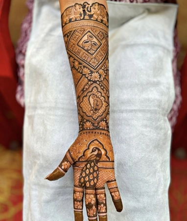 yadumehndi